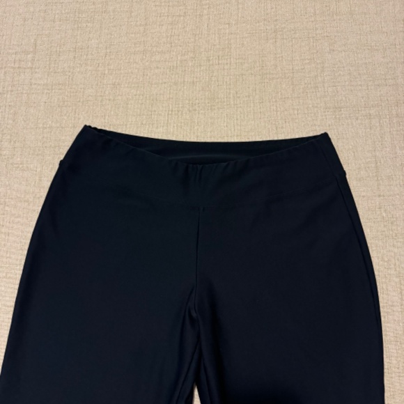 Nike | Dry Fit Flare Pants | Size M - Picture 7 of 7